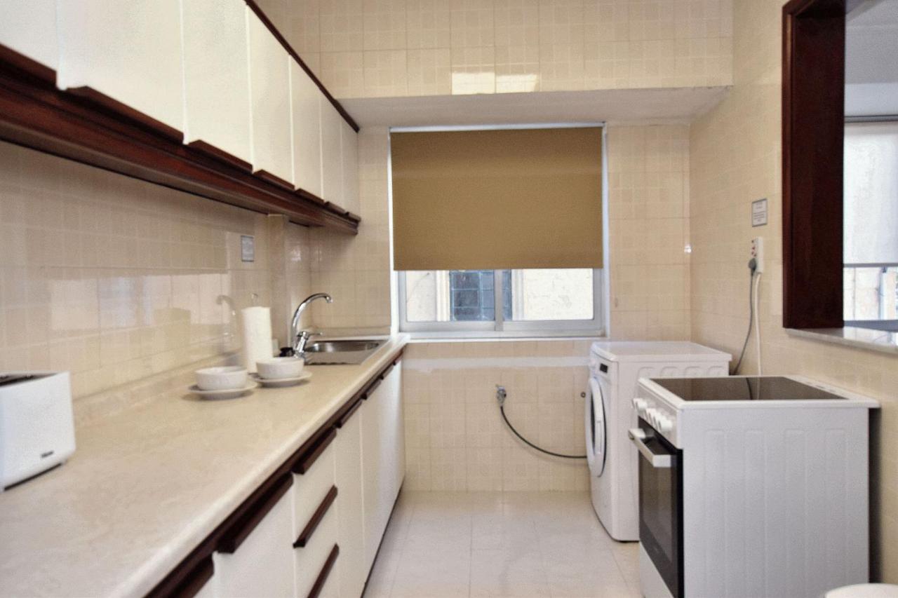 2 Bedroom, Central And Spacious Apartment With Sea View - 2 Msida Esterno foto